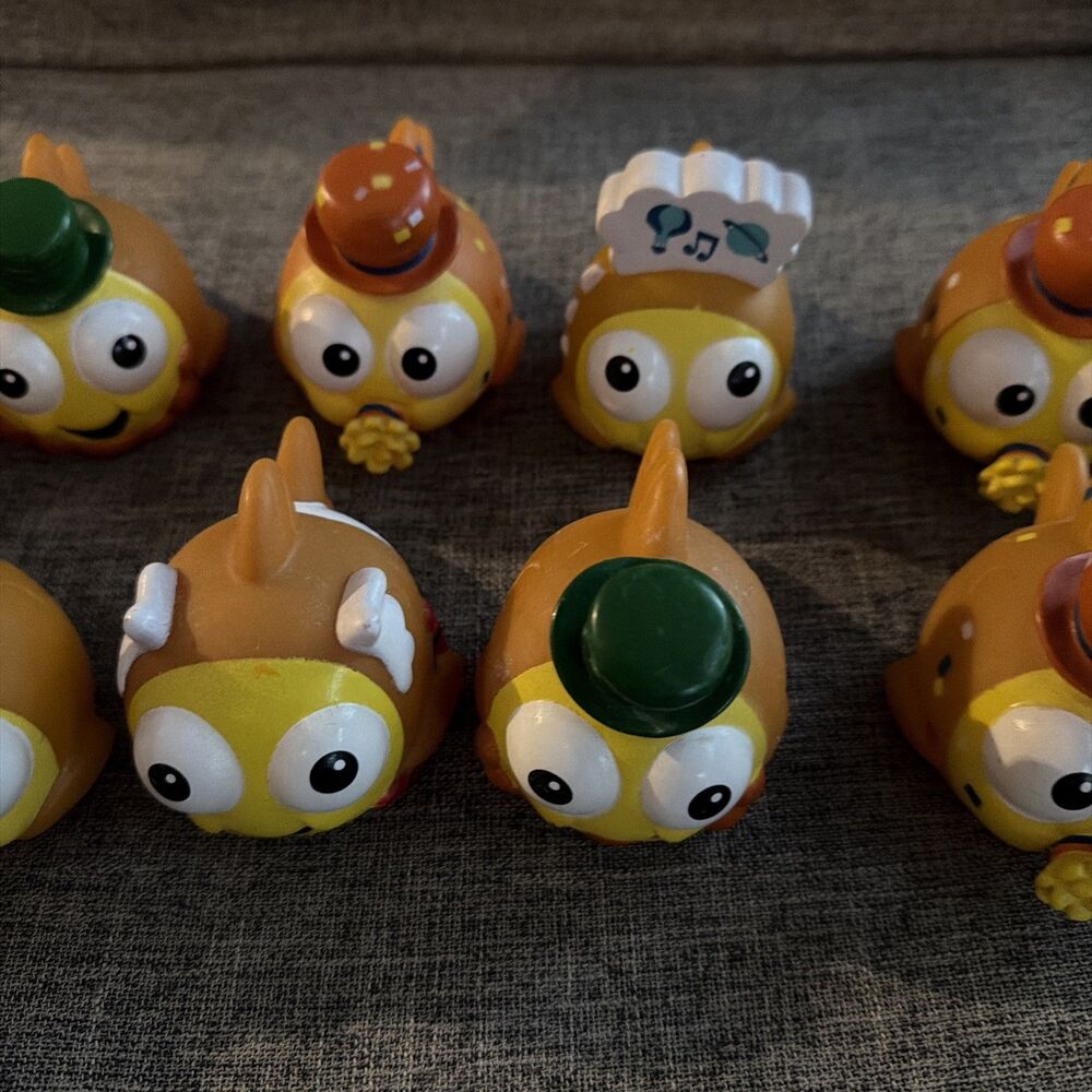 Goldfish Swim School Rubber Bath Pool Toy Lot of 12 Fun Designs! - Picture 3 of 5